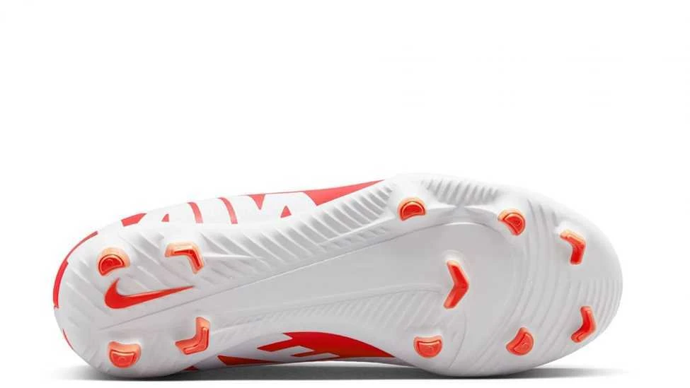 Nike Futbolo Avalynė Paaugliams Jr Vapor15 Club Fg/Mg Wite DJ5958 600