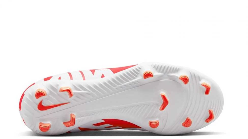 Nike Futbolo Avalynė Paaugliams Jr Vapor15 Club Fg/Mg Wite DJ5958 600