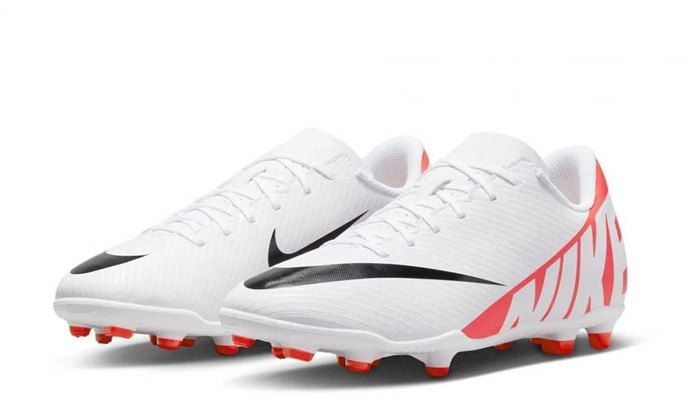 Nike Futbolo Avalynė Paaugliams Jr Vapor15 Club Fg/Mg Wite DJ5958 600