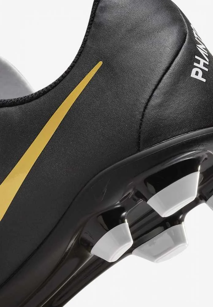 Nike Futbolo Avalynė Vyrams Phantom Gx 2 Club Fg/Mg Juodas Baltas FJ2557 100
