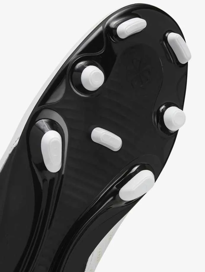 Nike Futbolo Avalynė Vyrams Phantom Gx 2 Club Fg/Mg Juodas Baltas FJ2557 100