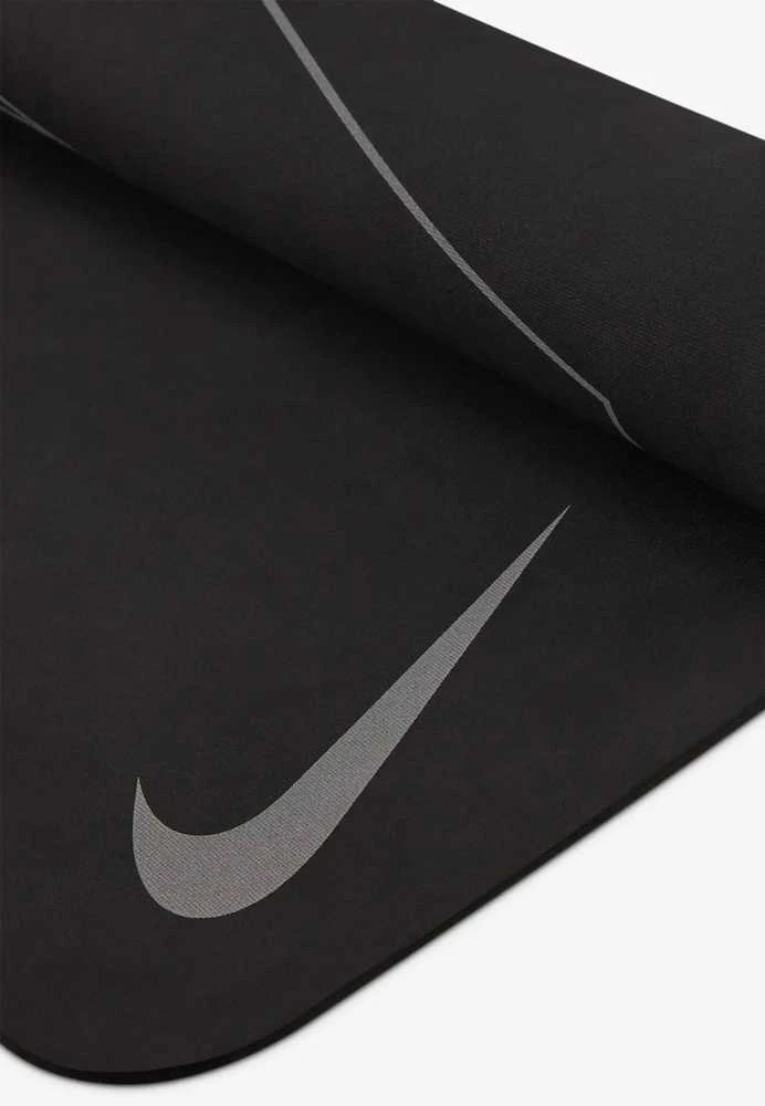 Nike Jogos Kilimėlis Move Yoga Mat 4MM Juodas N1007517 012