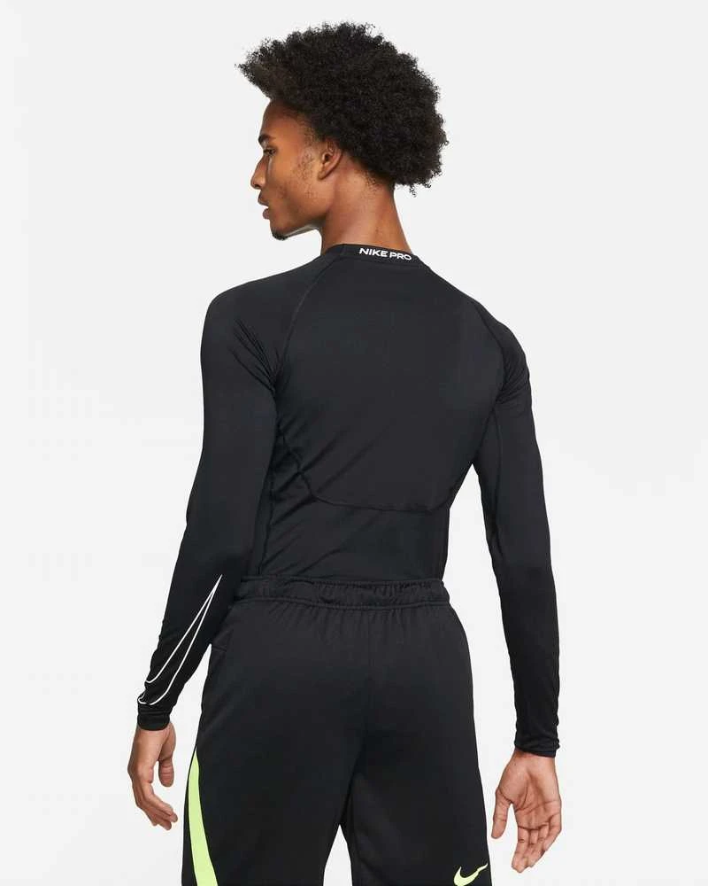 Nike Marškinėliai Vyrams M Nk Df Tight Top Ls Juodas DD1990 010