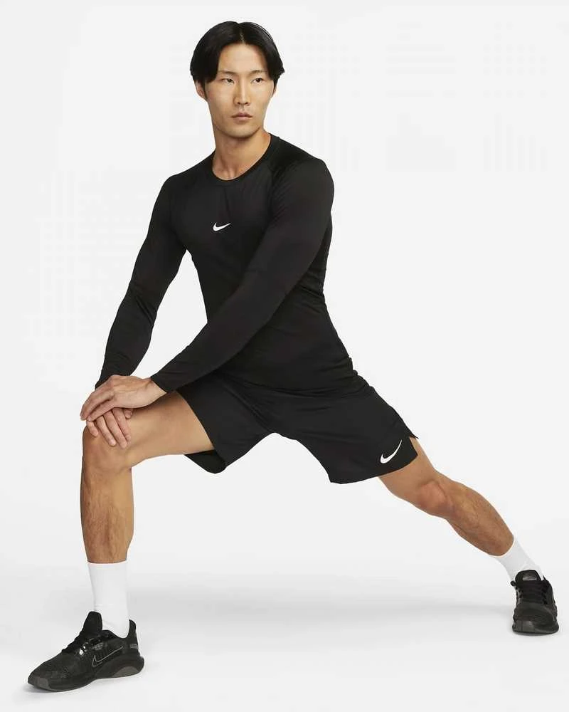 Nike Marškinėliai Vyrams M Np Df Tight Top Ls Juodas FB7919 010