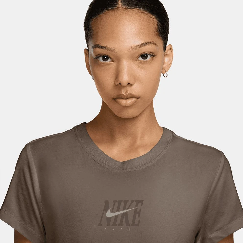 Nike Palaidinė Moterims W Nsw Club Ss Tee Cc Brown IB2447 214