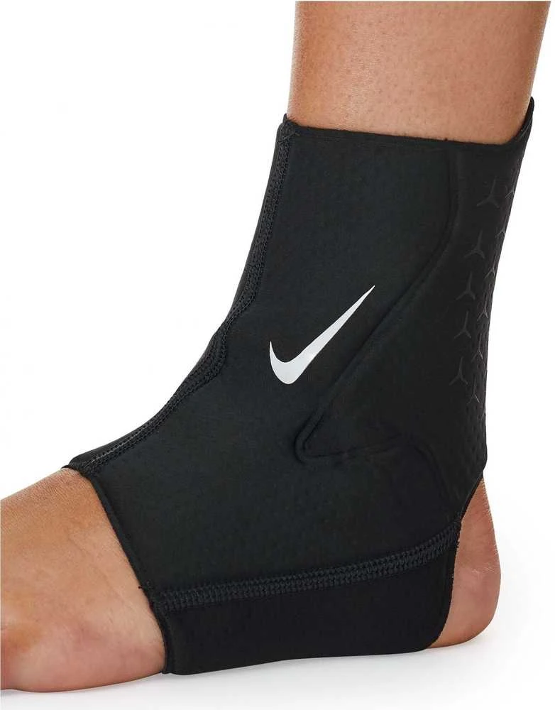 Nike Pėdos Įtvaras Nike Pro Ankle Sleeve 3.0 Juodas N1000677 010