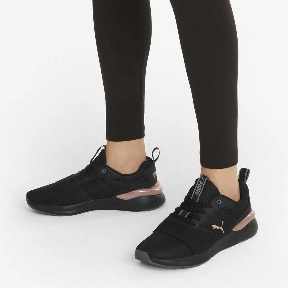 Puma Avalynė Moterims Rose Plus Juodas 374897 01