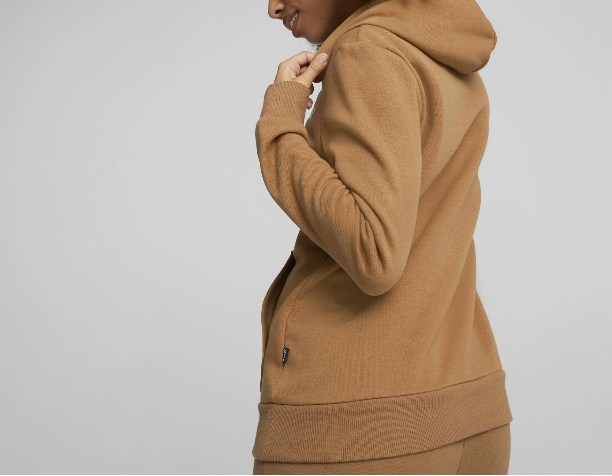 Puma Džemperis Moterims Ess+ Embroidery Hoodie Brown 670004 74