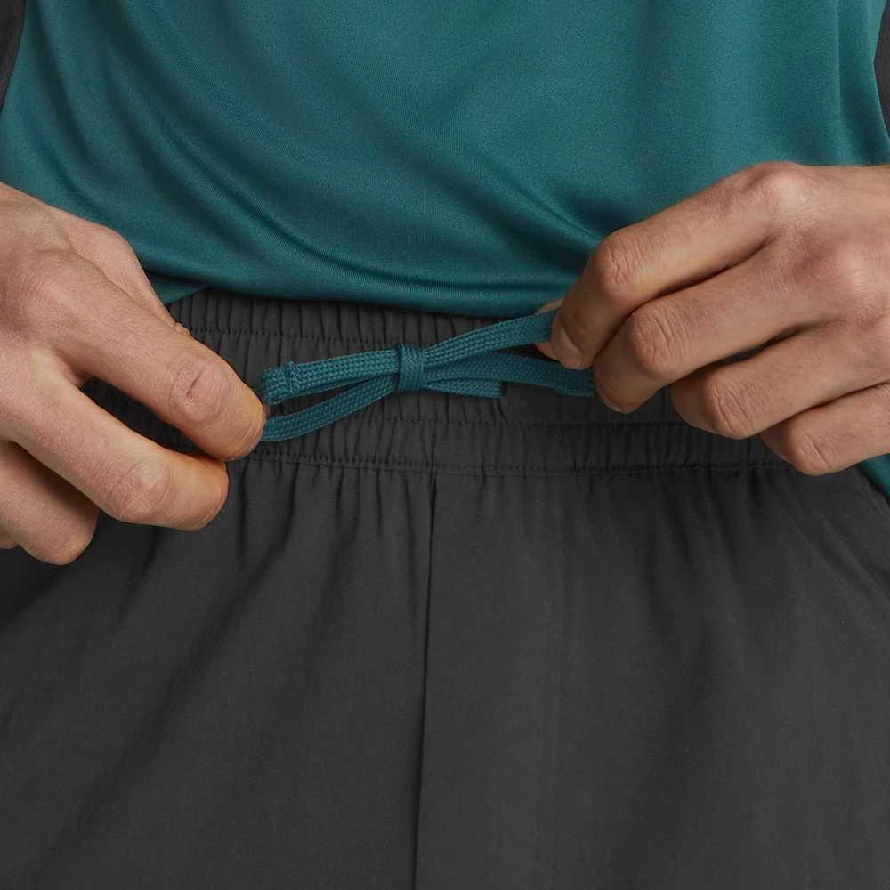 Puma Šortai Vyrams Train Fit Woven 7'' Short Juodas Žalias 522132 56