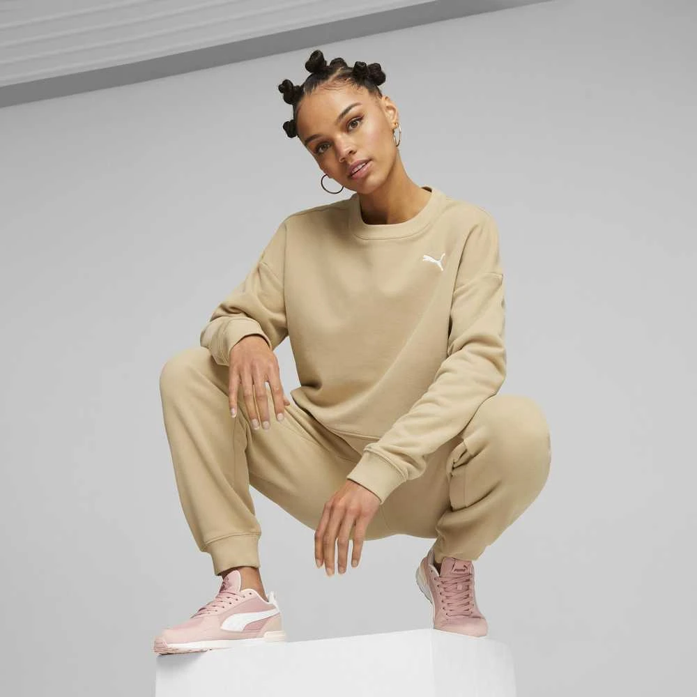 Puma Sportinis Kostiumas Moterims Loungewear Suit Kreminis 676089 84
