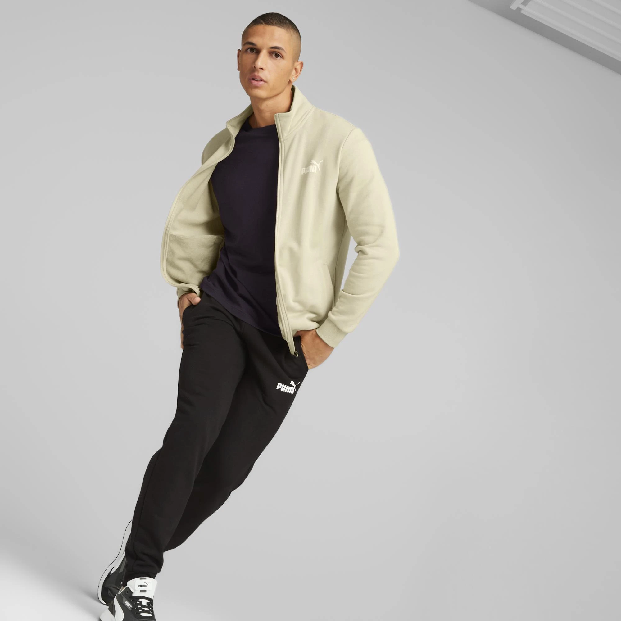 Puma Sportinis Kostiumas Vyrams Clean Sweat Suit Juodas Creamy 585840 88