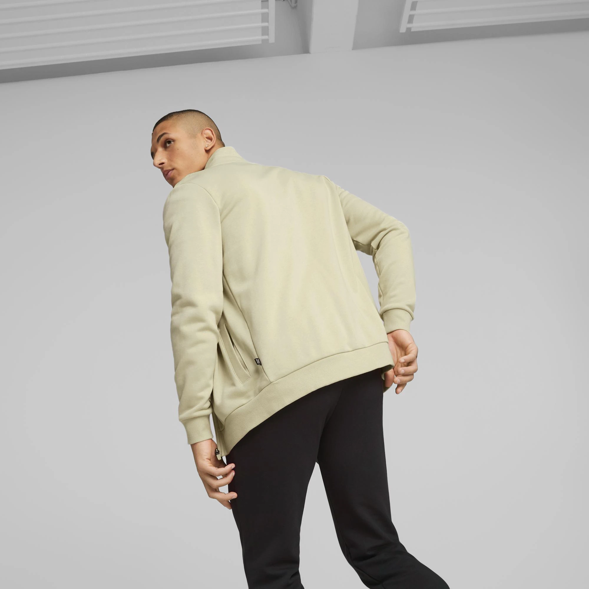 Puma Sportinis Kostiumas Vyrams Clean Sweat Suit Juodas Creamy 585840 88
