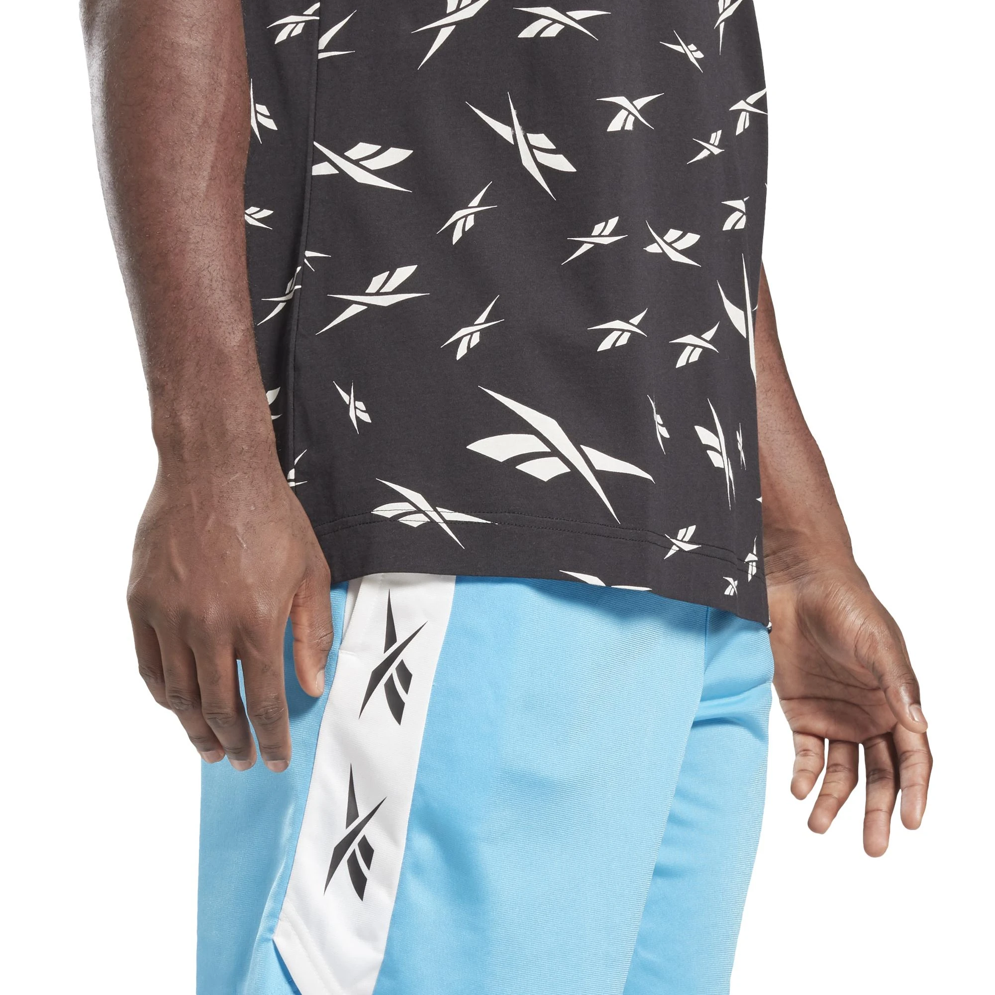 Reebok Marškinėliai Vyrams Te Aop Vector Tee Juodas GL3142