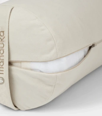 Bolsteris MANDUKA ENLIGHT™ ROUND (Spalva: Sand)