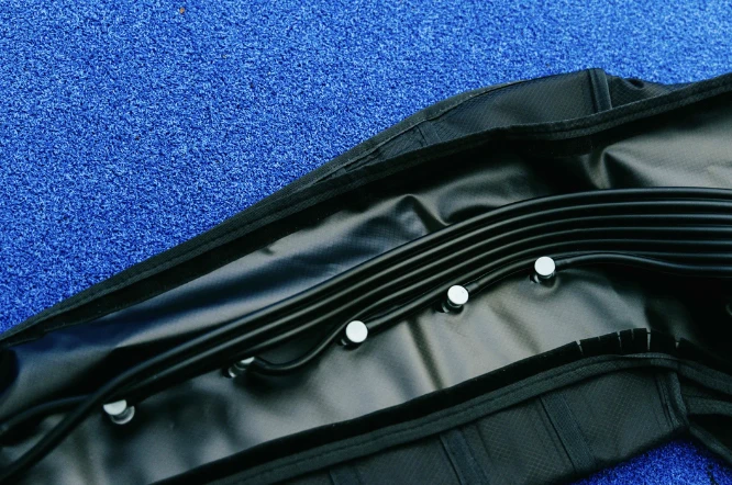 Kompresinės limfodrenažinės rankovės REBOOTS Arm Cuffs 2.0 (GO LITE) aprašymas - Prekės nuotrauka