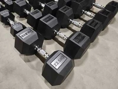Šešiakampių svarmenų rinkinys STRONGMAN 220 kg