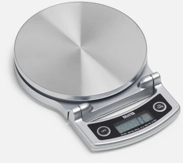 Tanita I Pagrindinės savybės: Elektroninės, metalo spalvos, lengvos, nedidelės, kompaktiškos, svėrimo riba iki 5kg, padalos vertė 1g Tanita virtuvinės svarstyklės KD-400