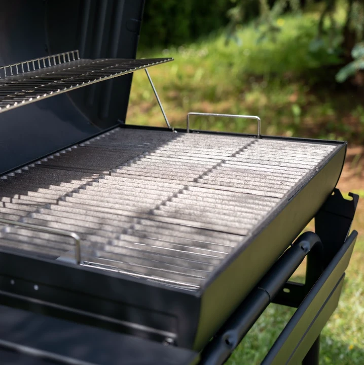 Lauko kepsninė Char-Griller Pro Deluxe