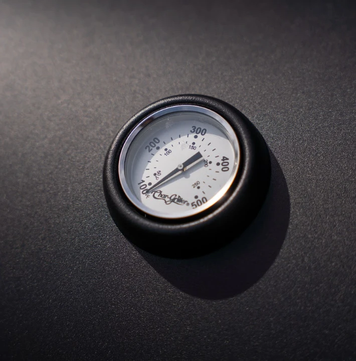 Lauko kepsninė Char-Griller Pro Deluxe