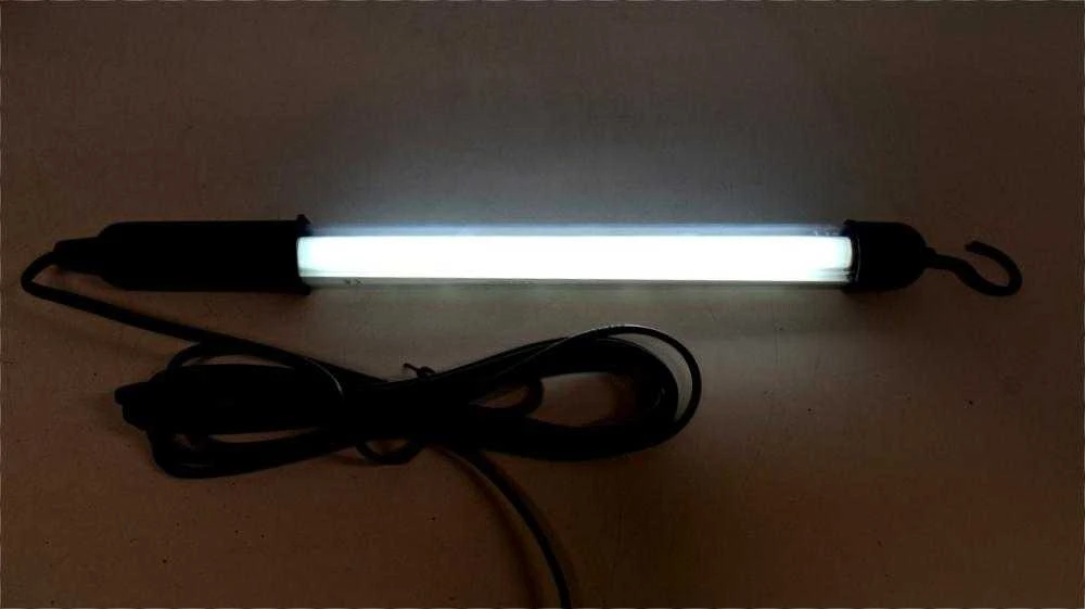 AW-Tools AWTOOLS NEONINĖ LEMPA NEON 8W 230V