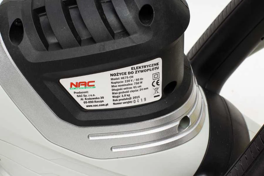 Gyvatvorių žirklės Nac HE75-CH; 750 W; 61 cm ilgio; elektrinės