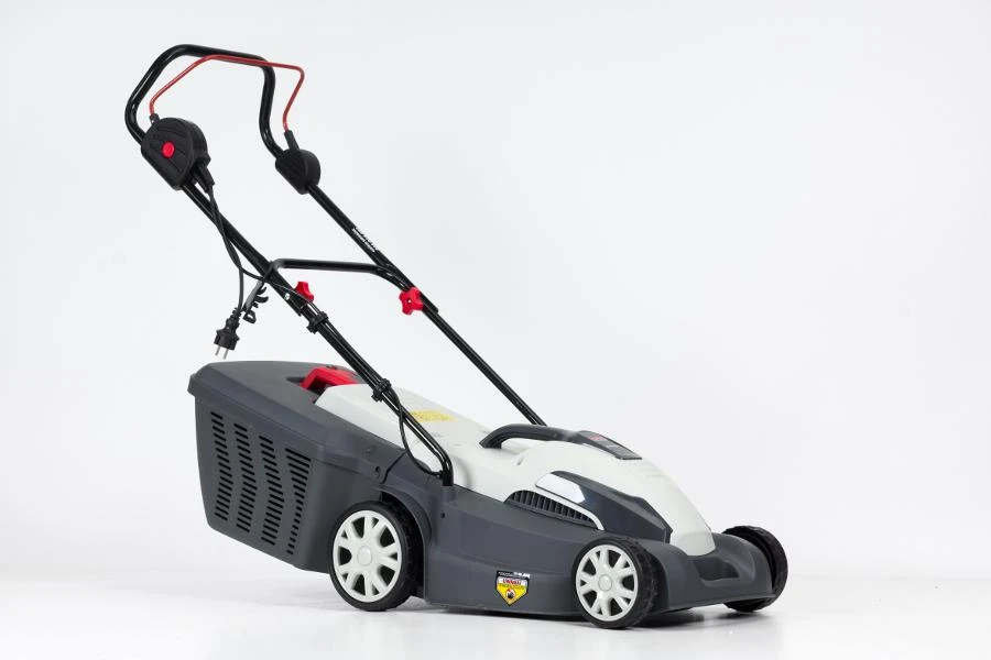 NAC ELEKTRINĖ VEJAPJOVĖ 1600W LE-16-38-PB-KC 38cm