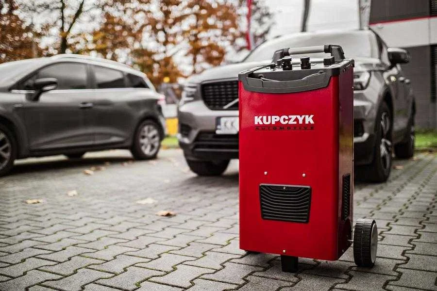 Kupczyk Akumuliatoriaus įkroviklis su paleidimo funkcija, 12V/24V didelės galios akumuliatoriaus įkroviklis, automobilio akumuliatoriaus įkroviklis sunkvežimiams ir furgonams