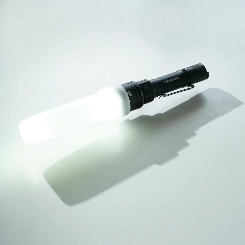 TIROSS CREE LED žibintuvėlis 6500K TS1908