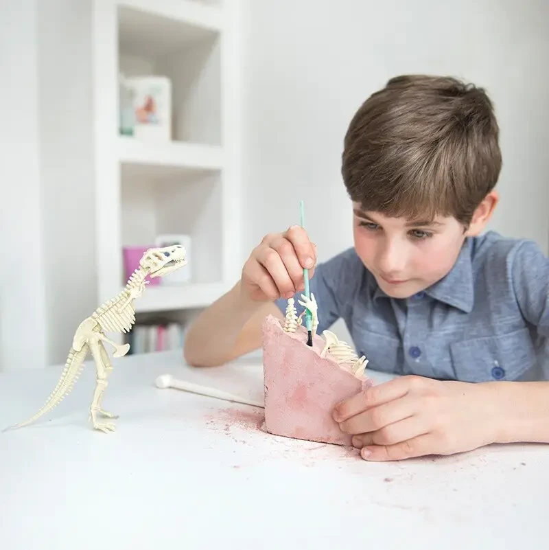 4M Vaikiška laboratorija: brachiozauro skeletas