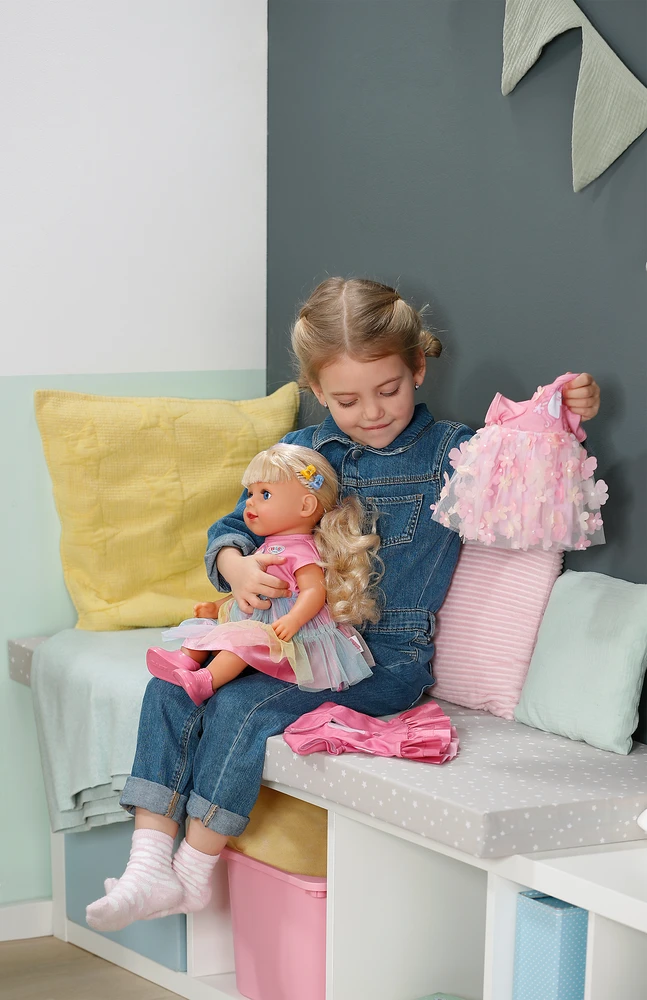 MGA Zapf Kūdikis gimęs - Carla 43 cm