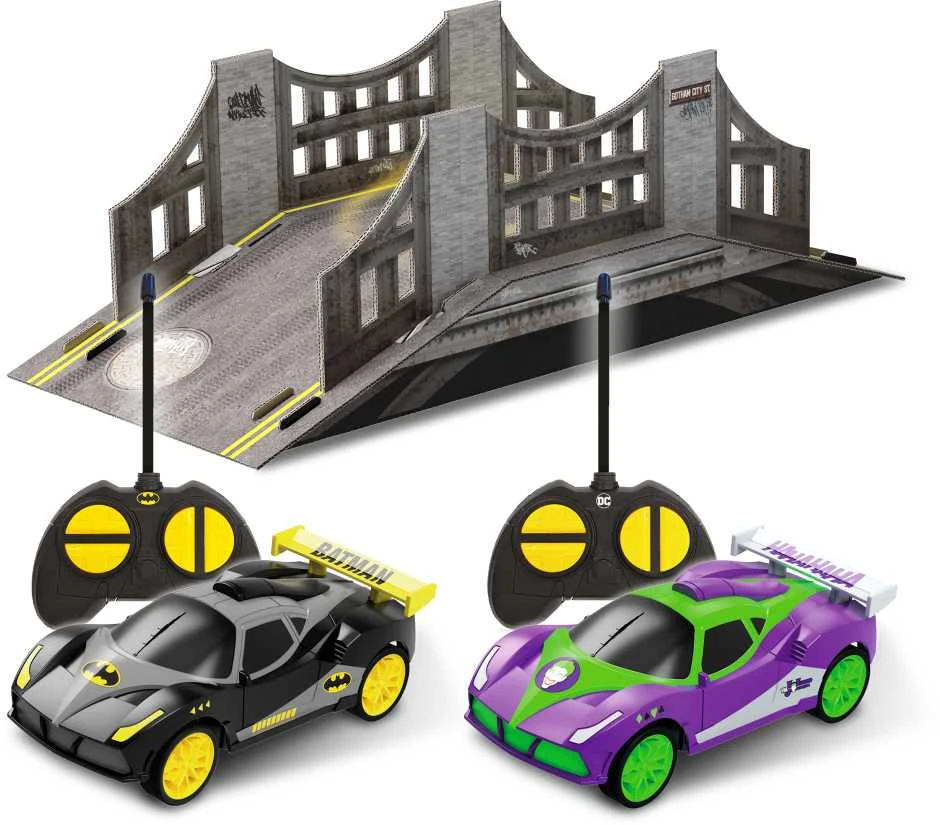 BLADEZ Batman vs The Joker dvigubas RC automobilių rinkinys, 1:28