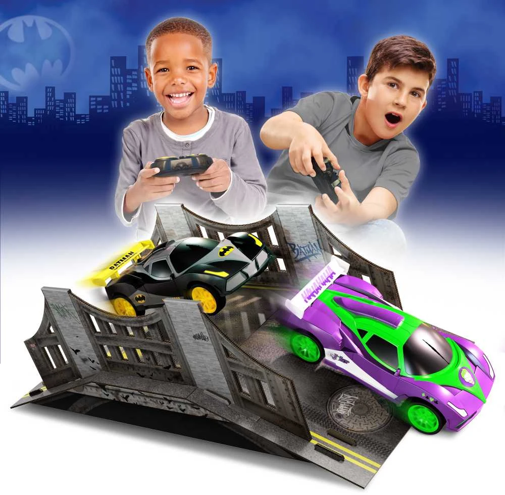 BLADEZ Batman vs The Joker dvigubas RC automobilių rinkinys, 1:28