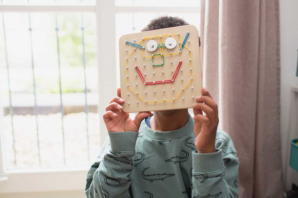 Bs Toys Lavinamasis žaidimas Geoboard