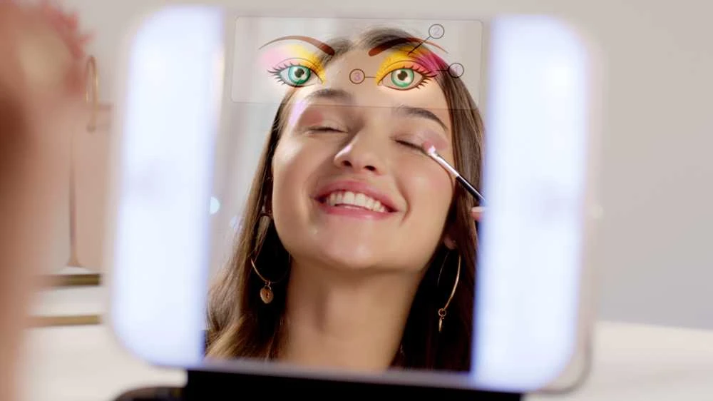 STYLE 4 EVER Kosmetinė su šviečiančiu veidrodėliu