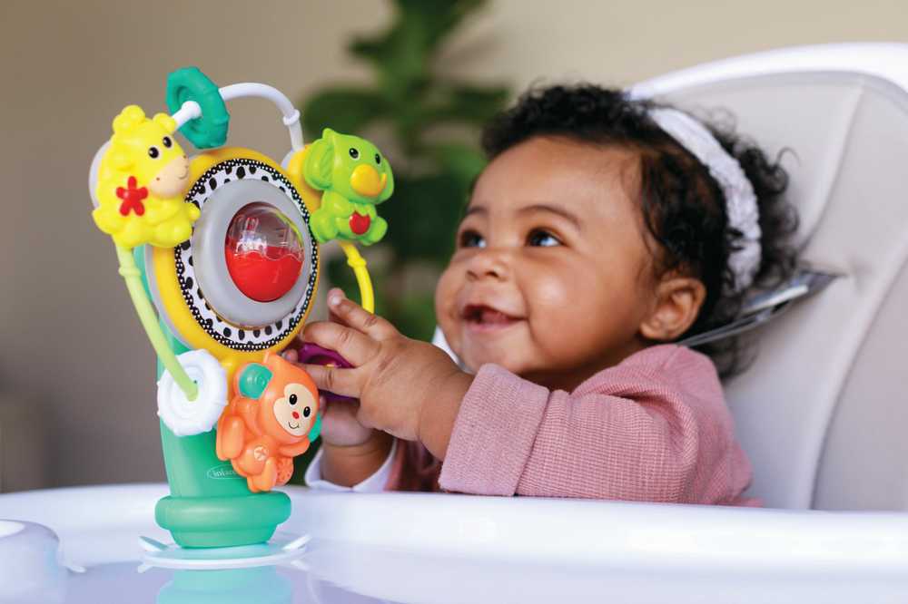 Bkids Infantino Maitinimo kėdutės žaislas