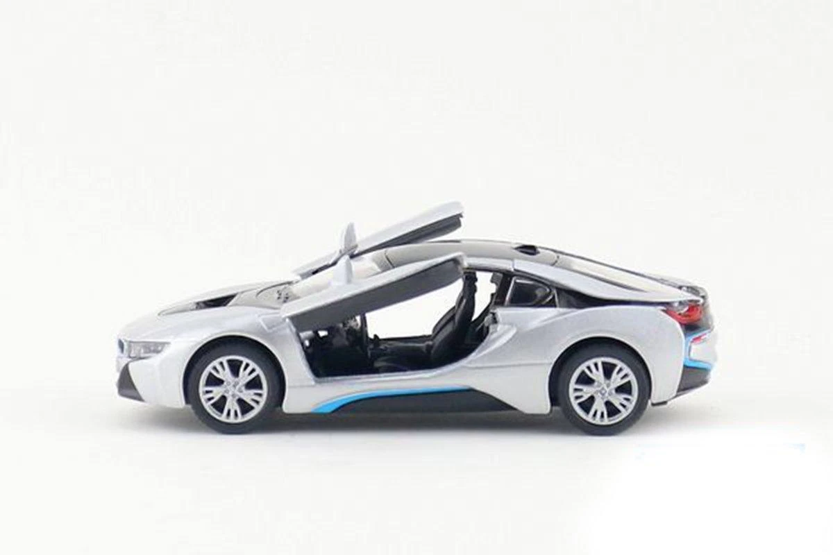 KINSMART automobilis BMW I8, 12 cm