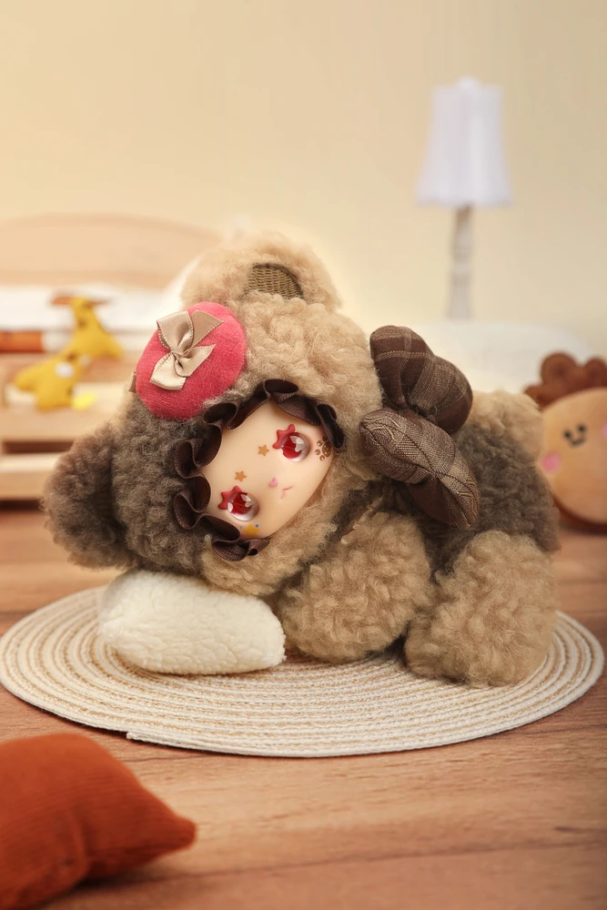 LUCKY EMMA LOVELY EMMA Pliušinis raktų pakabukas-siurprizas - Little Bear Adoption Guide
