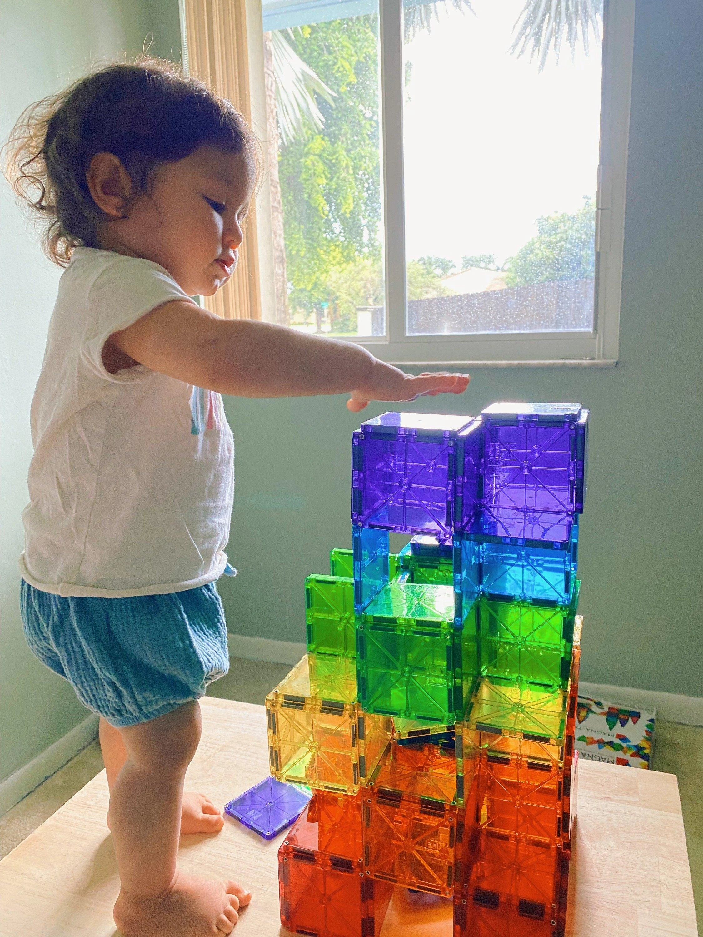 MAGNA-TILES Magnetinis permatomas konstruktorius, 32 det. aprašymas - Prekės nuotrauka