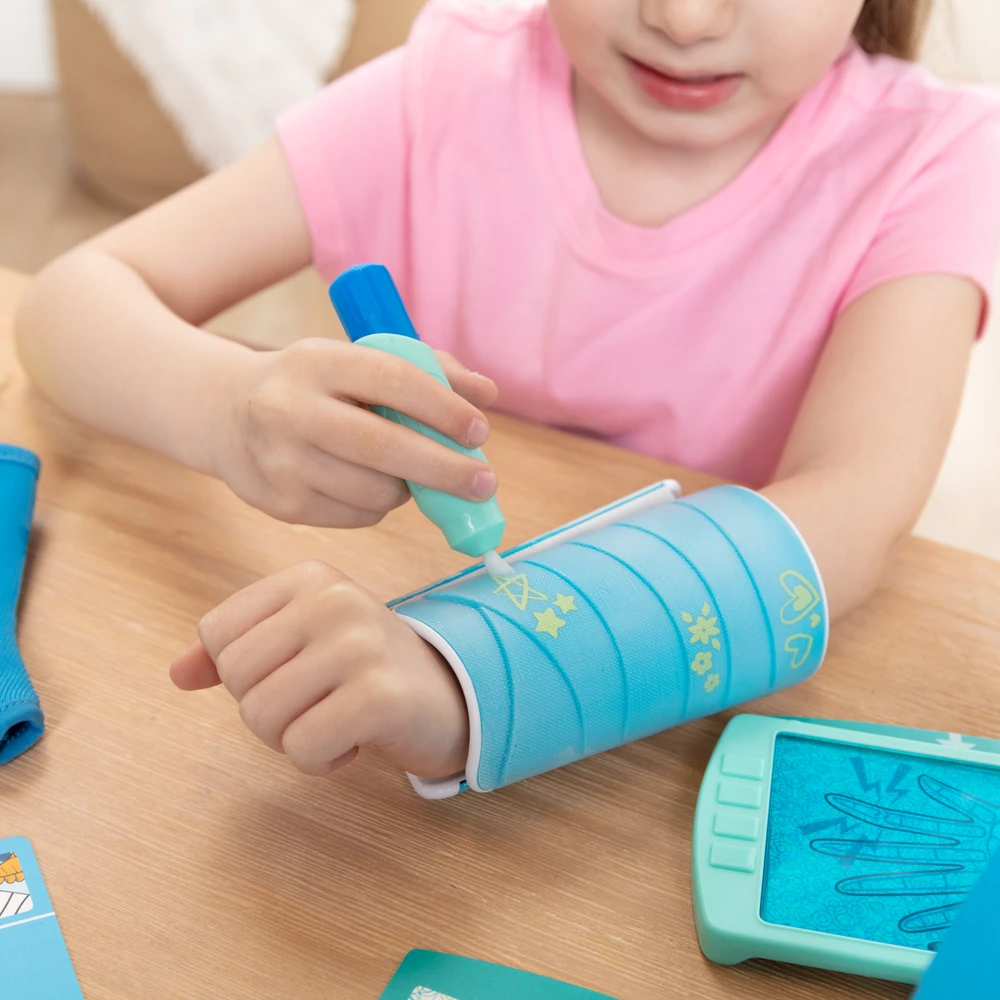 MELISSA & DOUG playset Vanduo WOW! Cast & X-Rays
