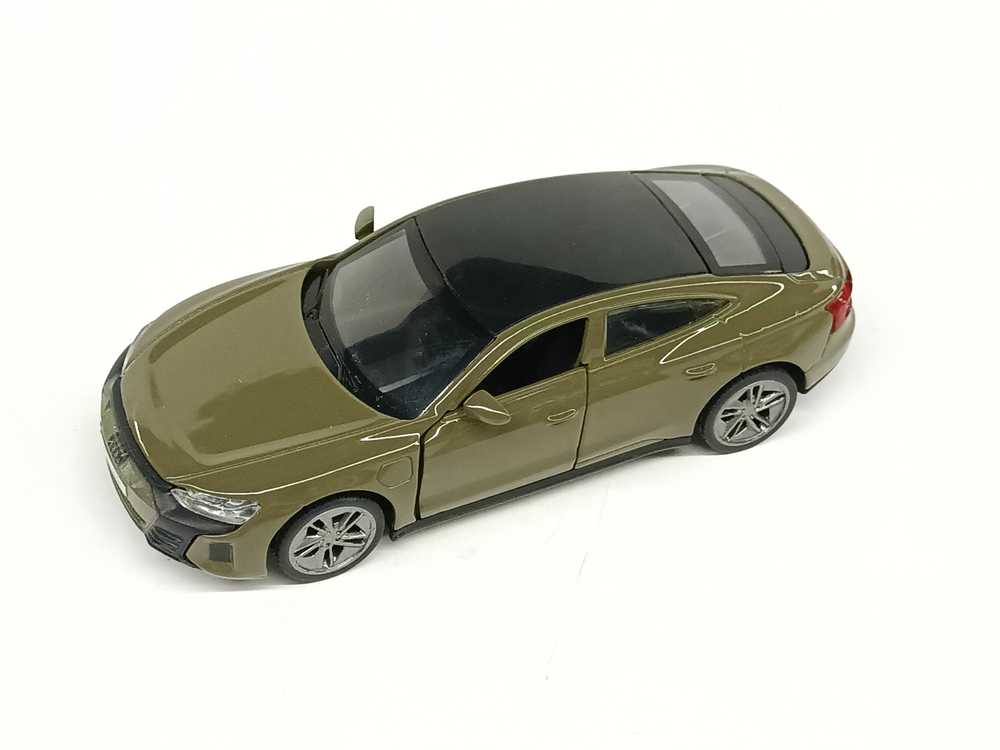 MSZ Automobilio modelis Audi E-tron GT, 1:43