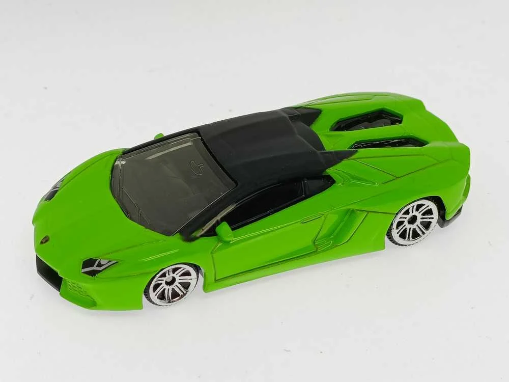 MSZ Automobilis LAMBORGHINI LP700-4, 1:64