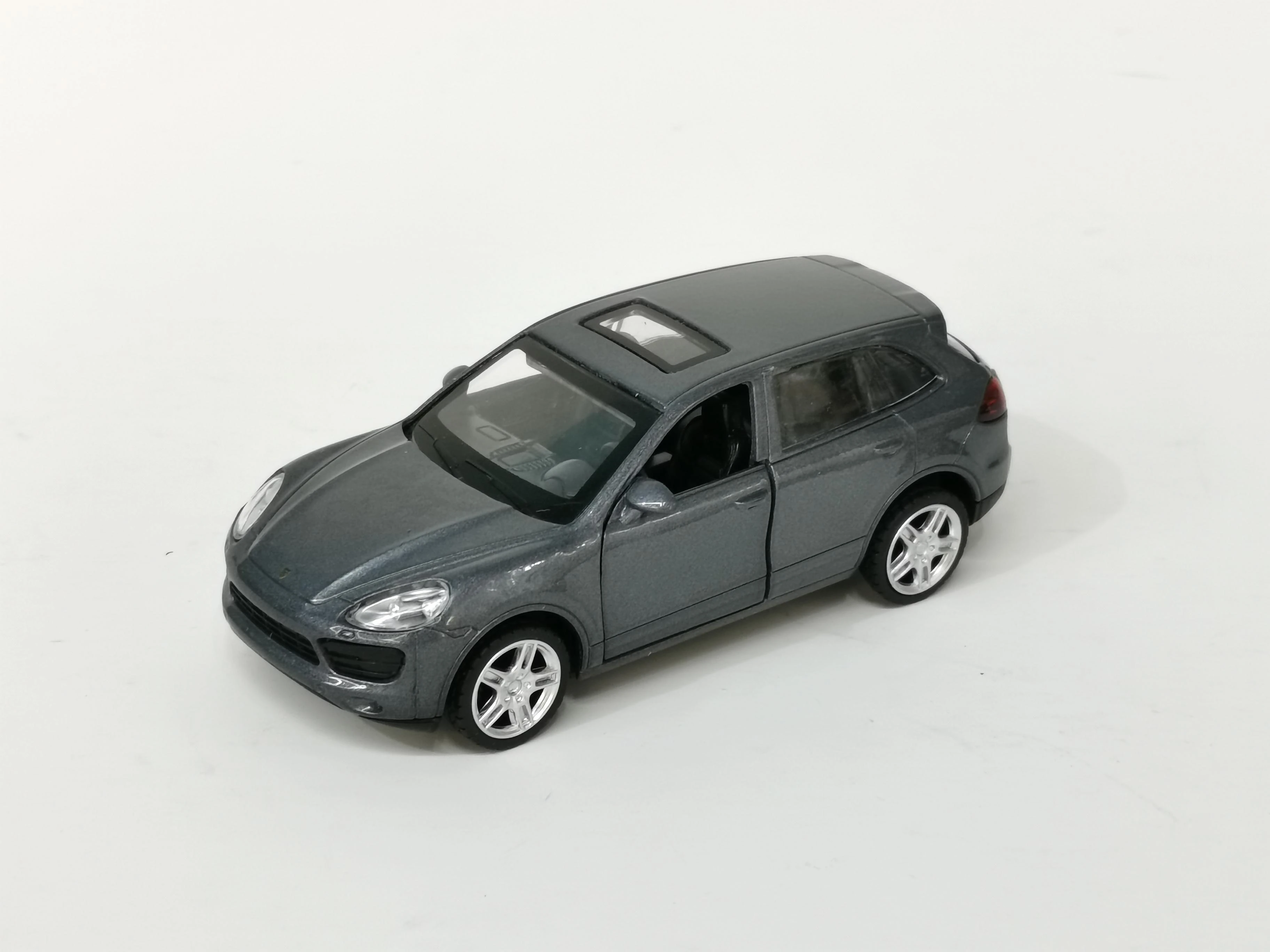 MSZ Automobilis PORSCHE CAYENNE S, 1:43