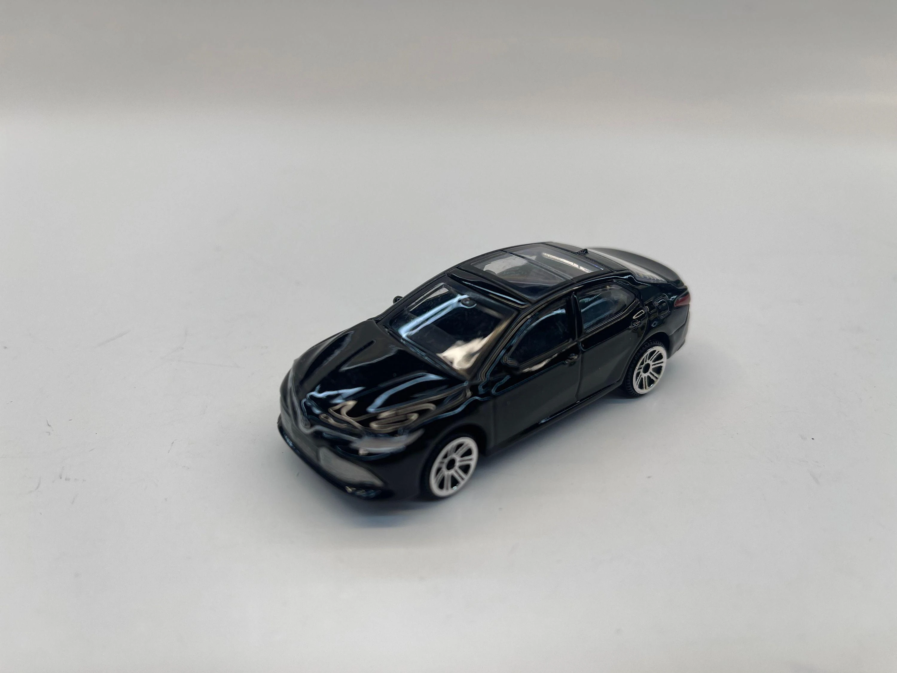 MSZ Automobilis TOYOTA CAMRY, 1:64