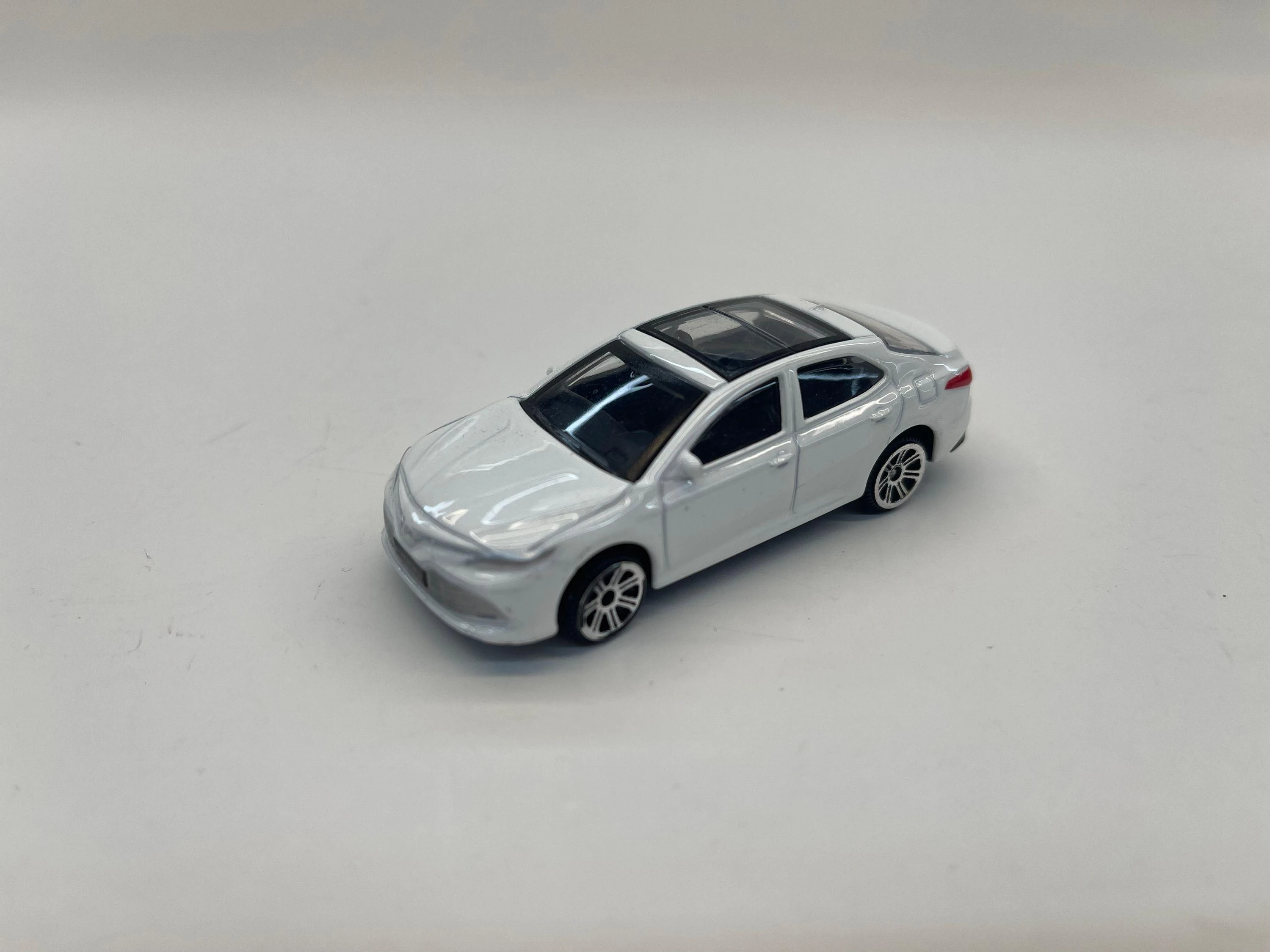 MSZ Automobilis TOYOTA CAMRY, 1:64