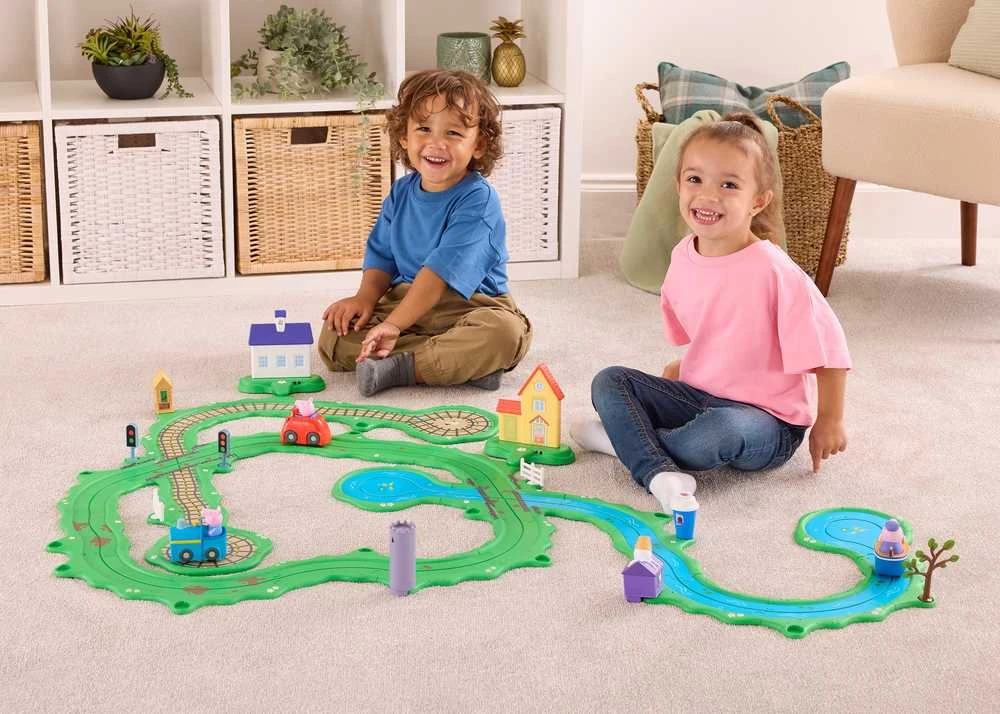 Peppa Pig Whizz Around Peppos pasaulio žaidimų rinkinys