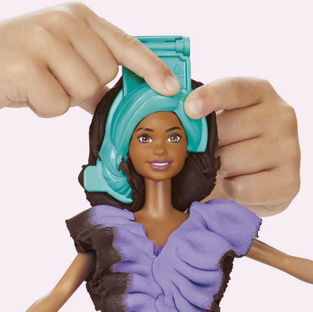 PLAY-DOH BARBIE žaidimų rinkinys Fashionista Ruffles