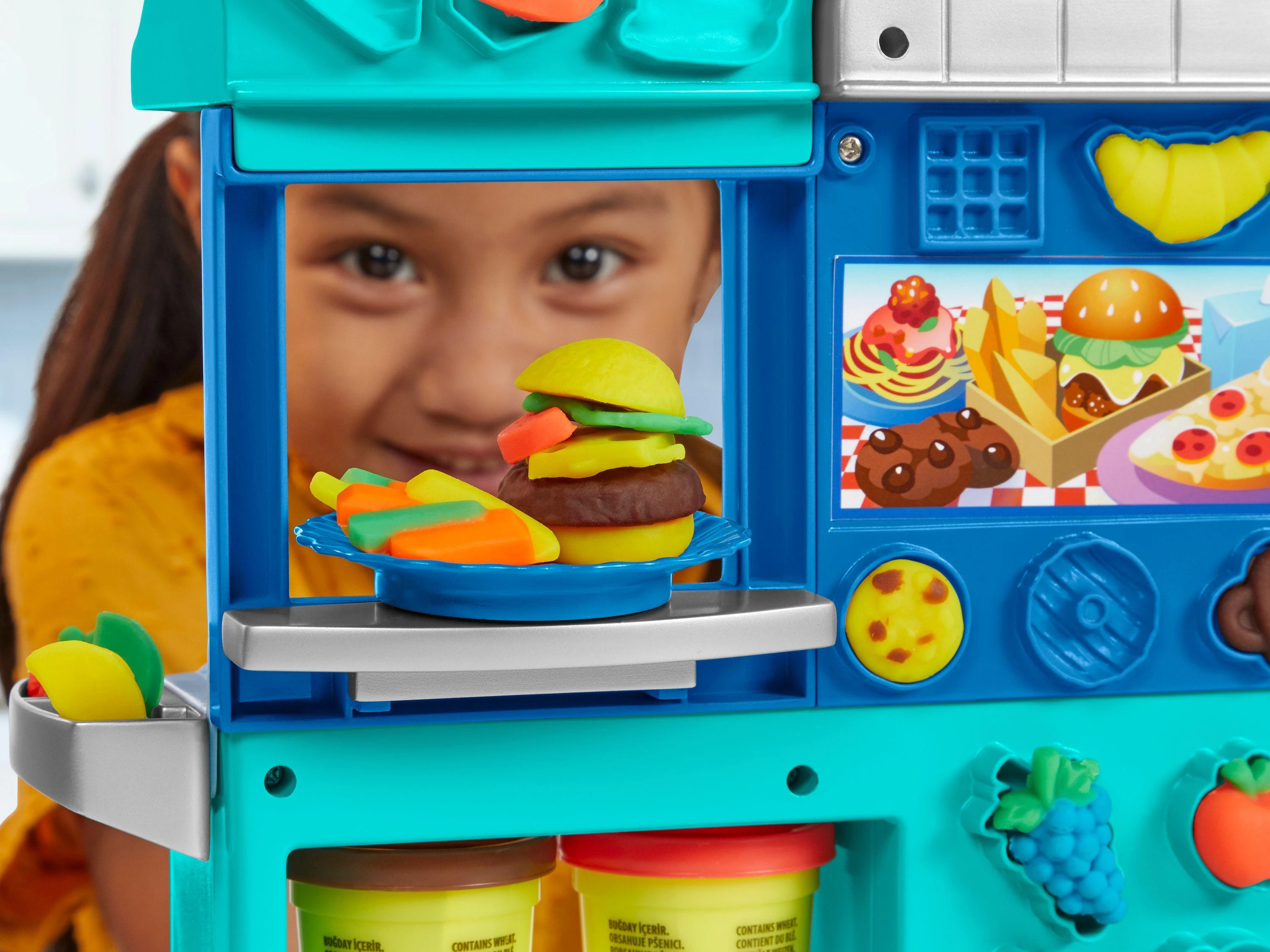 Plastilino rinkinys Play-Doh Chef's Restaurant Playset F8107