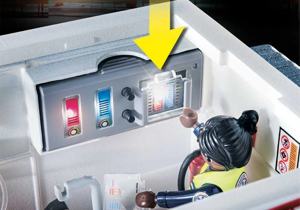 PLAYMOBIL Greitosios pagalbos automobilis su šviesomis ir garsais 70936