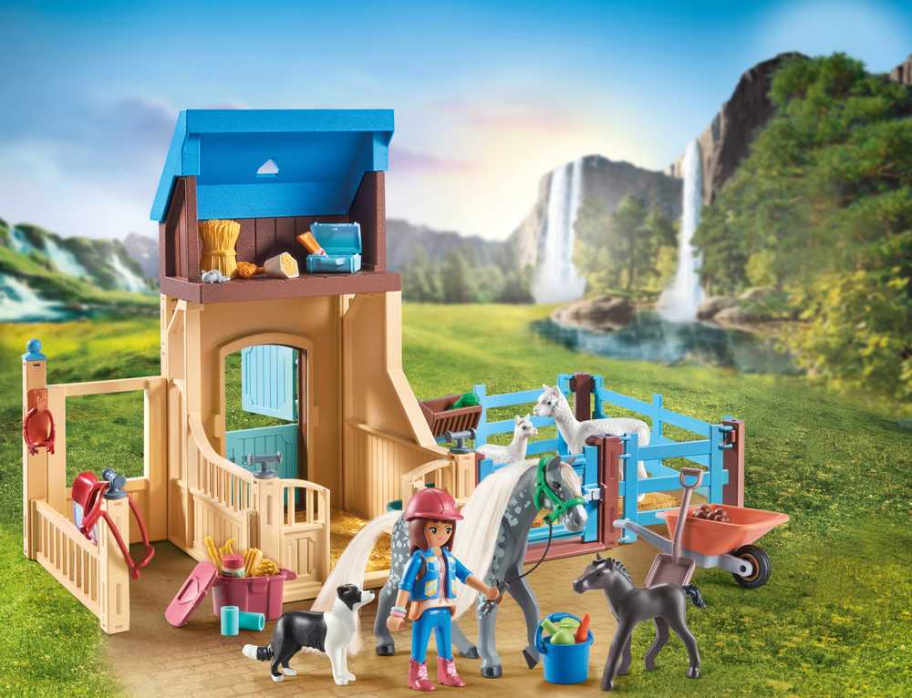 Art. „Playmobil Horse Stall“ su Amelia ir Whisper 71353