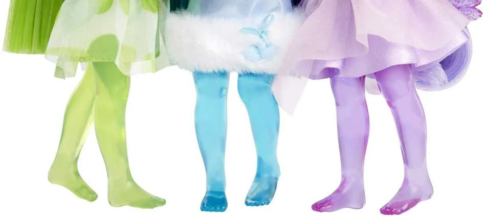 Rainbow High Fantasy Apple lėlė – su raudonais atspalviais (543381/4)